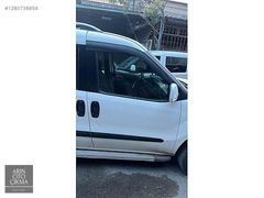 Fiat Doblo geniş aile sağ ön kapı dolu hatasız