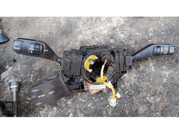 FORD CONNECT SİNYAL KOLARI HATASIZ ORJİNAL