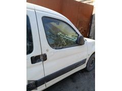 PEUGEOT PARTNER SAĞ ÖN KAPI HATASIZ ORJİNAL