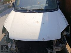 PEUGEOT PARTNER ÖN KAPUT BEYAZ HATASIZ ORJİNAL