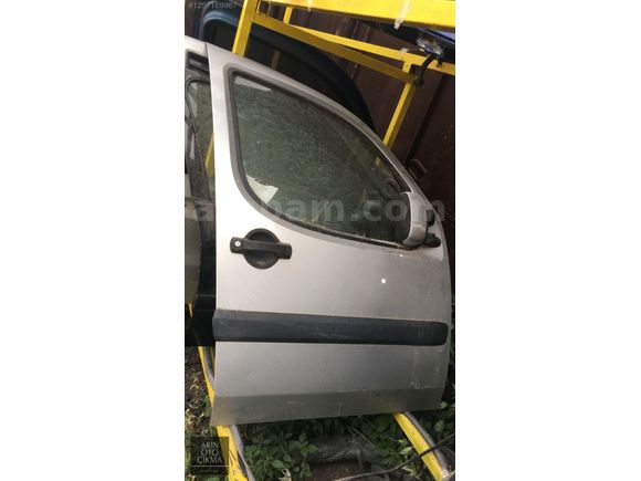 FIAT DOBLO SAĞ ÖN KAPI