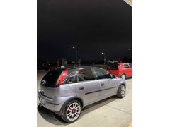 Sahibinden Opel Corsa 1.2 twinp essentia c kasa  2005 Model  242.000 km Gri