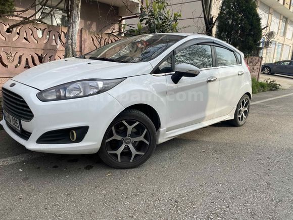 Sahibinden Ford Fiesta 1.5 TDCi Trend 2013 Model 