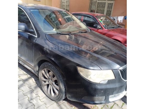 Sahibinden Skoda SuperB 2.0 TDI Elegance 2011 Model