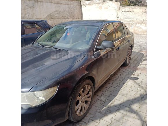 Sahibinden Skoda SuperB 2.0 TDI Elegance 2011 Model