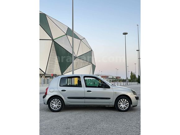 Sahibinden Renault Clio 1.2 Authentique 2004 Model 