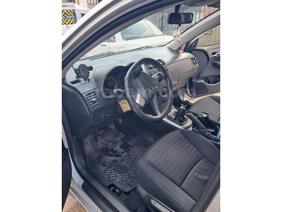 Sahibinden Toyota Corolla 1.33 Comfort 2012 Model