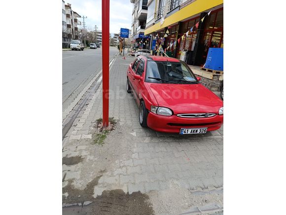 Sahibinden Ford Escort 1.6 CLX 1996 Model