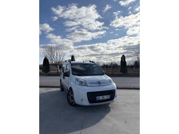 Sahibinden Fiat Fiorino Combi 1.3 Multijet Premio 2015 Model 185.000KM
