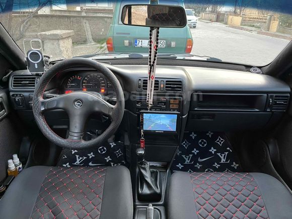 Sahibinden Opel Vectra 2.0 GLS 1994 Model Ankara