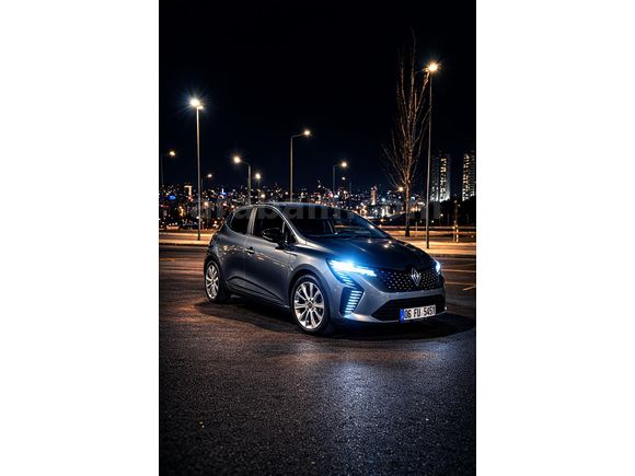 Sahibinden Renault Clio 1.0 TCe Evolution 2025 Model GSR2 KONFOR PAKET
