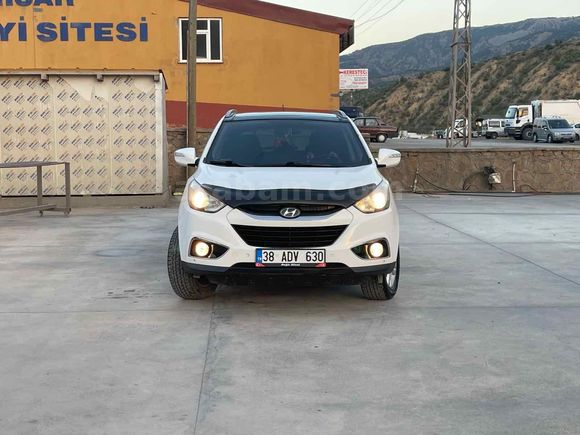 Sahibinden Hyundai ix35 1.6 GDI Style Plus 2012 Model  205.000 km Beyaz