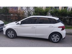 Sahibinden Hyundai i20 1.4 MPI Jump 2022 Model  51200 km Beyaz