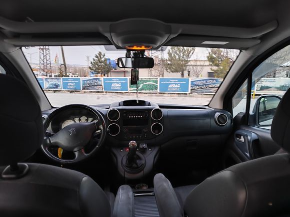Sahibinden Peugeot Partner 1.6 HDI Premium Pack 2011 Model