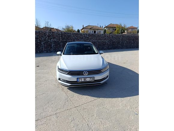 Sahibinden Volkswagen Passat 1.6 TDi BlueMotion Highline 2016 Model  40.000 km Beyaz