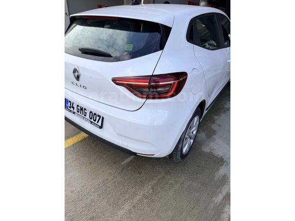 Hatasız Renault Clio 1.0 TCe Joy 2023 Model 