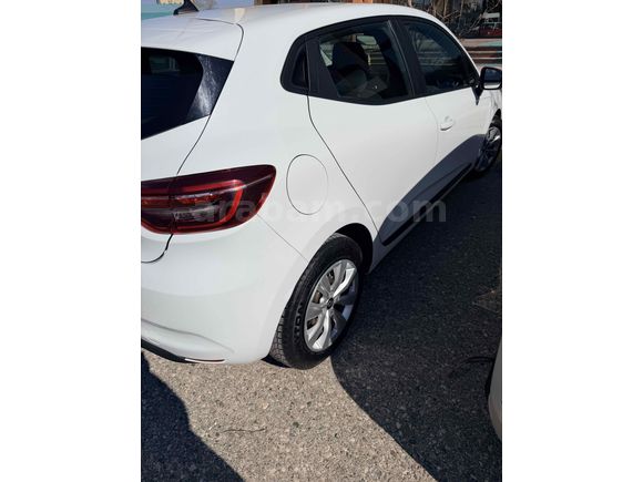 Hatasız Renault Clio 1.0 TCe Joy 2023 Model 