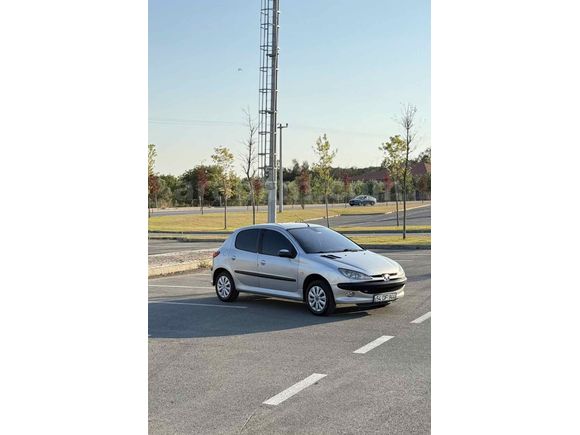 Sahibinden Peugeot 206 1.4 XT 2004 Model 