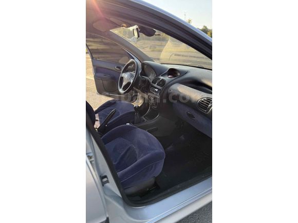 Sahibinden Peugeot 206 1.4 XT 2004 Model 