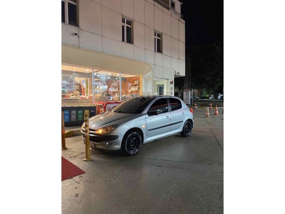 Sahibinden Peugeot 206 1.4 XT 2004 Model 