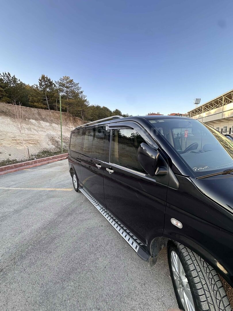 Sahibinden Volkswagen Caravelle 2.0 TDI Trendline 2011 Model Ankara 211.000 km Siyah 6