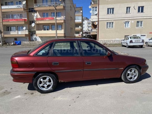 Sahibinden Opel Astra 1.6 GLS 1998 Model 