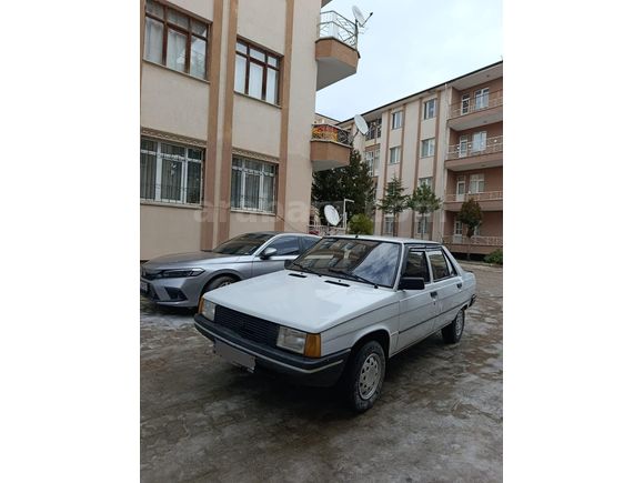 Sahibinden Renault R 9 1.4 Broadway 1991 Model