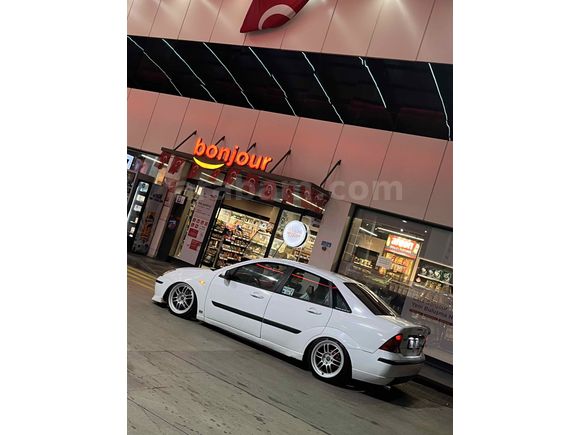 Sahibinden Ford Focus 1.6 Comfort 2004 Model 