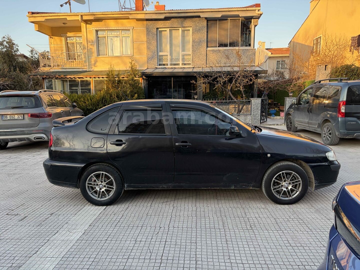 Sahibinden Seat Cordoba 1.9 TDI Signo 2000 Model Ankara 423.500 km Siyah 7