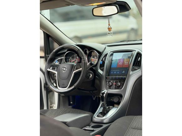 Sahibinden Opel Astra 1.4 T Cosmo 2013 Model  
ACİL SATILIK