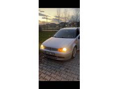 Volkswagen Golf 1.6 Comfortline 2001 Model