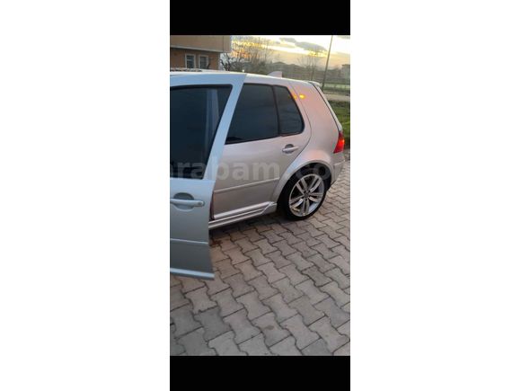 Volkswagen Golf 1.6 Comfortline 2001 Model