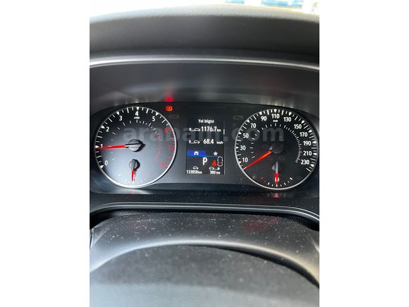 Sahibinden Renault Megane 1.3 TCe Joy 2021 Model 