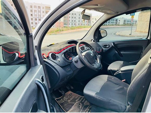 Sahibinden Renault Kangoo Multix 1.5 dCi Joy 2018 Model 