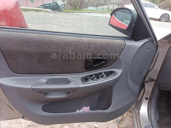 Sahibinden Hyundai Accent 1.5 CRDi Admire 2005 Model Bursa