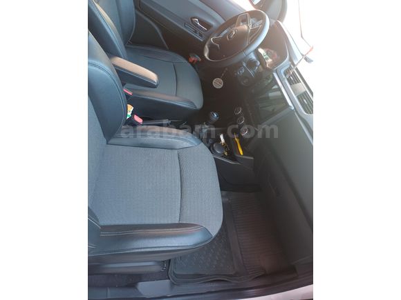 Sahibinden Renault Express Combi 1.5 BlueDCI Touch 2023 Model