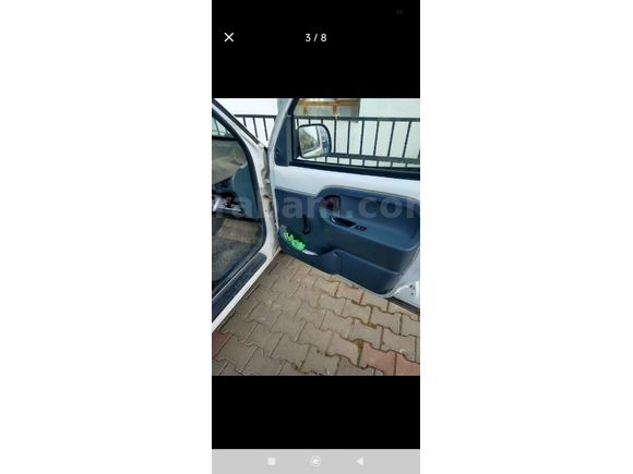 Sahibinden Renault Kangoo 1.4 RNA 2000 Model