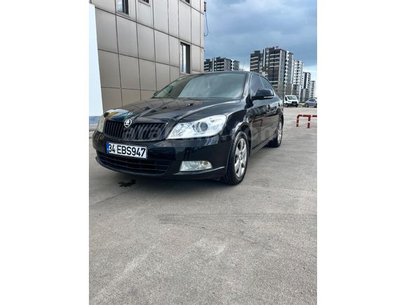 Sahibinden Skoda Octavia 1.4 TSI Elegance 2010 Model  228.000 km Siyah