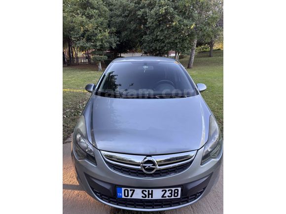ACiL Sahibinden Opel Corsa 1.2 Twinport Essentia 2014 Model 