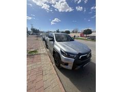 Sahibinden Toyota Hilux 2.4 D-4D 4x4 Invincible 2025 Model 