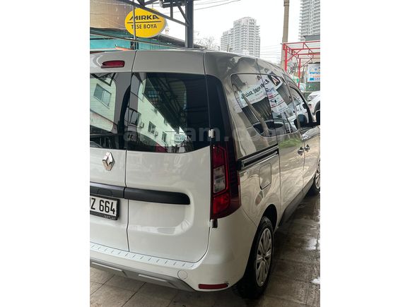 Sahibinden Renault Express Combi 1.5 BlueDCI Joy 2023 Model 