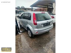 BEĞEN OTO ÇIKMA PARÇA DÜNYASI FORD FİESTA 2008 ARKA BAGAJ KAPAĞI