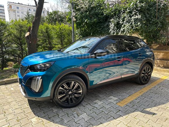 2025 PEUGEOT 2008 GT BOYASIZ DEĞİŞENSİZ DÜŞÜK KM ÖZEL RENK FULL