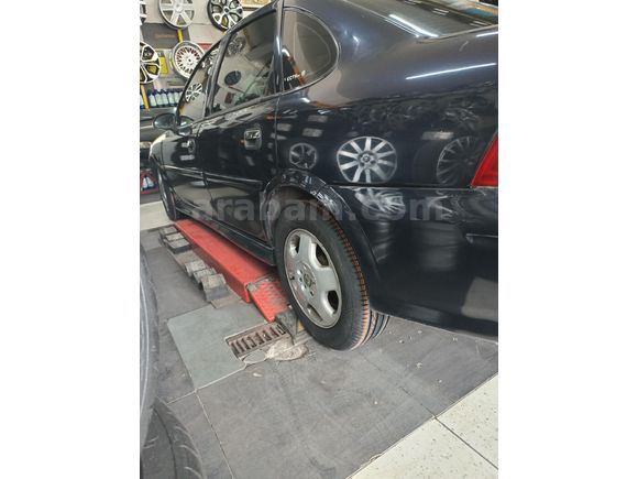 Sahibinden Opel Vectra 1.6 GL 2000 Model