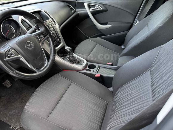 Sahibinden Opel Astra 1.4 T Sport 2012 Model Kütahya