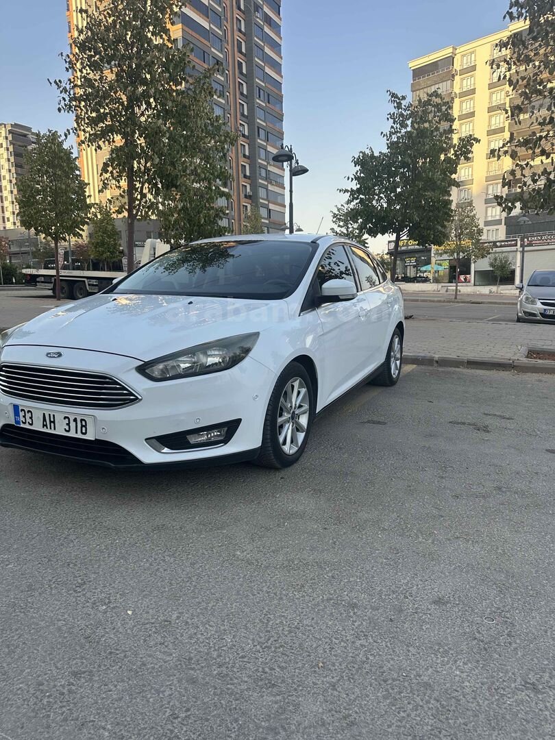 Galeriden Ford Focus 1.5 TDCi Titanium 2016 Model Gaziantep 265.000 km Beyaz 6