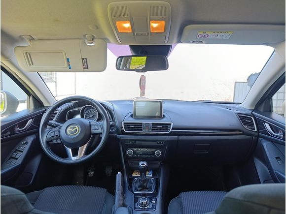 Sahibinden Mazda 3 1.5 SkyActive-G Reflex 2014 Model  150.000 km Mavi