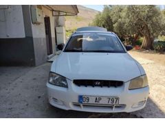 Sahibinden Hyundai Accent 1.3 LX 2001 Model Aydın 250.000 km Beyaz