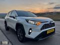 2022 MODEL 51000 KMDE BOYASIZ TOYOTA RAV4 HYBRİD