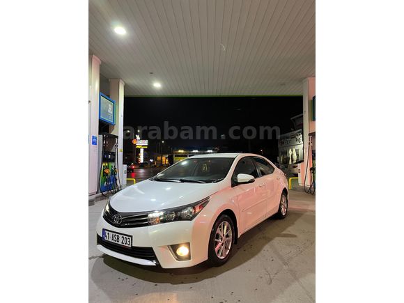 Sahibinden Toyota Corolla 1.6 Advance 2015 Model